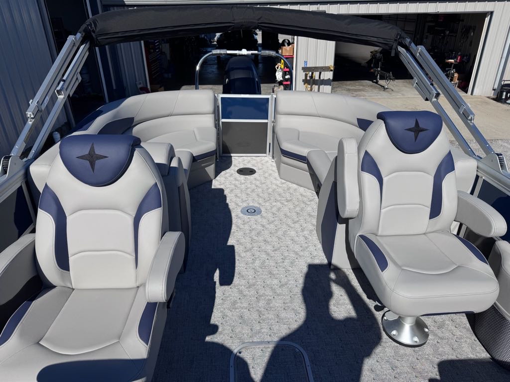 New 2025 Phoenix 721 ZXL, 40444 Lancaster - Boat Trader