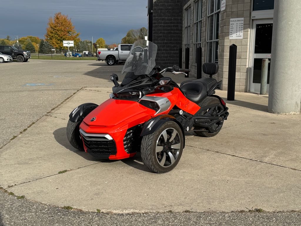 2015 Can-Am Spyder F3-S - SM5 - Photo 2