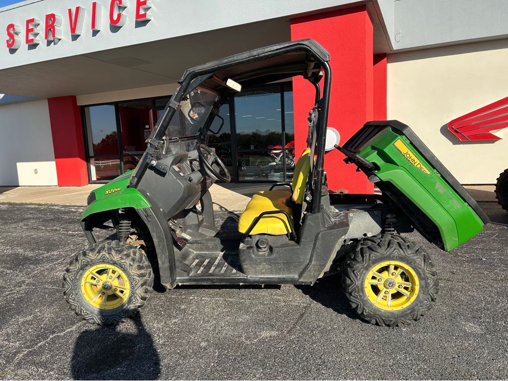 2014 John Deere Gator™ XUV 4x4 550 - Photo 2