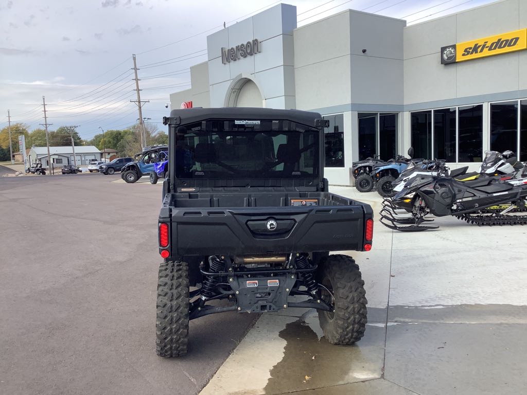 2025 Can-Am Defender Limited HD10 - Photo 3