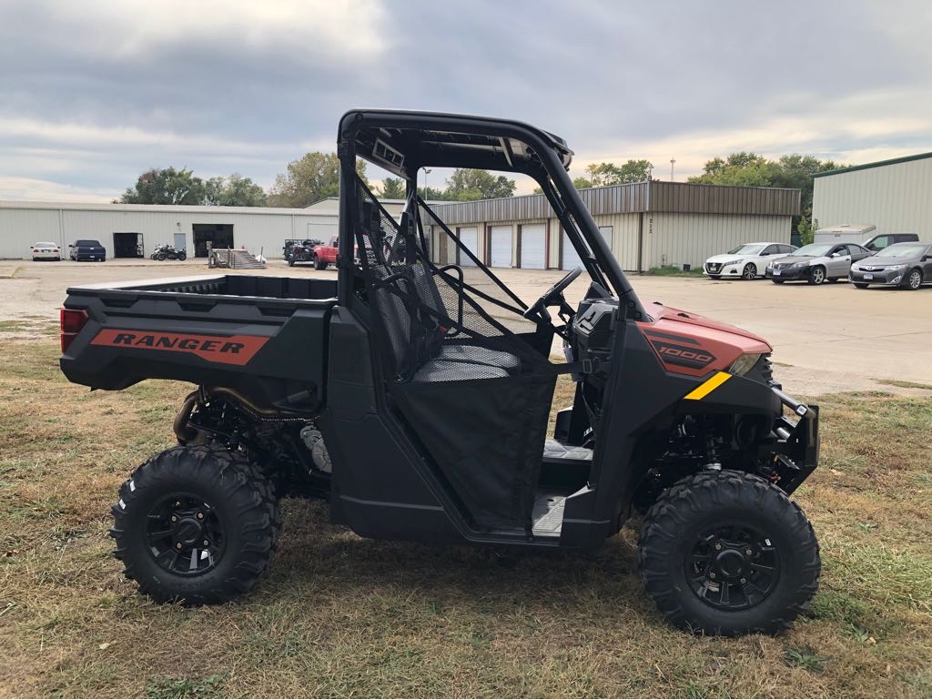 2026 Polaris RANGER 1000 PREMIUM ROVER RUST EPS - Photo 3