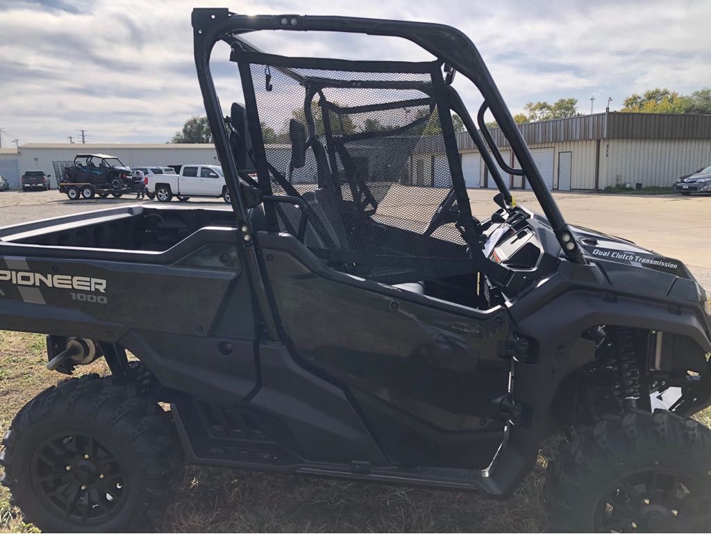 2025 Honda PIONEER 1000 DELUXE - Photo 3