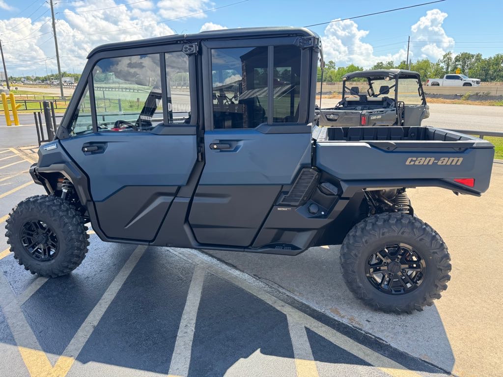 2026 Can-Am Defender MAX Limited HD11 - Photo 8