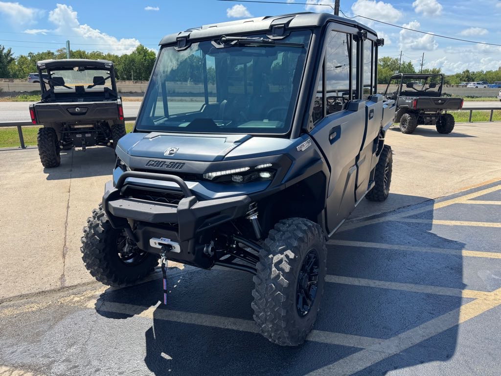 2026 Can-Am Defender MAX Limited HD11 - Photo 6