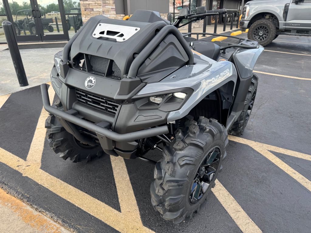 2026 Can-Am Outlander X mr 700 - Photo 3