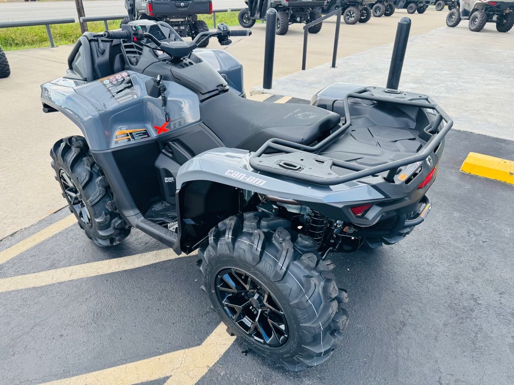 2026 Can-Am Outlander X mr 700 - Photo 11