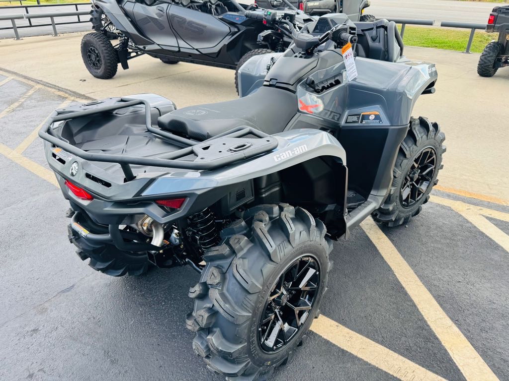 2026 Can-Am Outlander X mr 700 - Photo 8