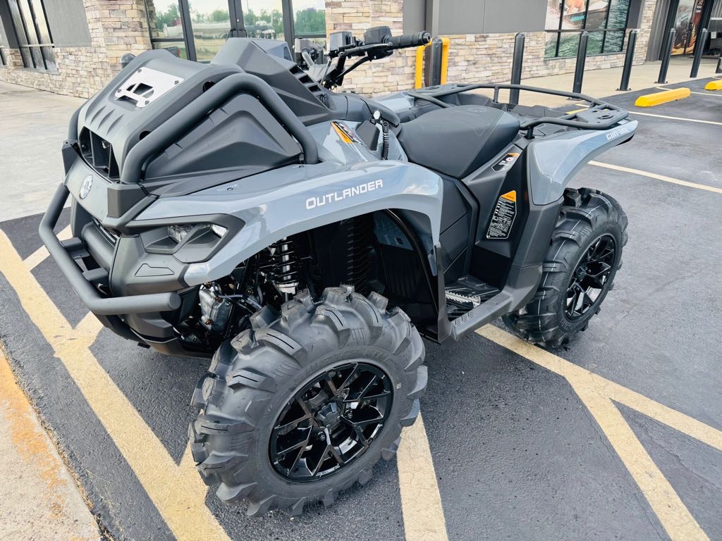 2026 Can-Am Outlander X mr 700 - Photo 2