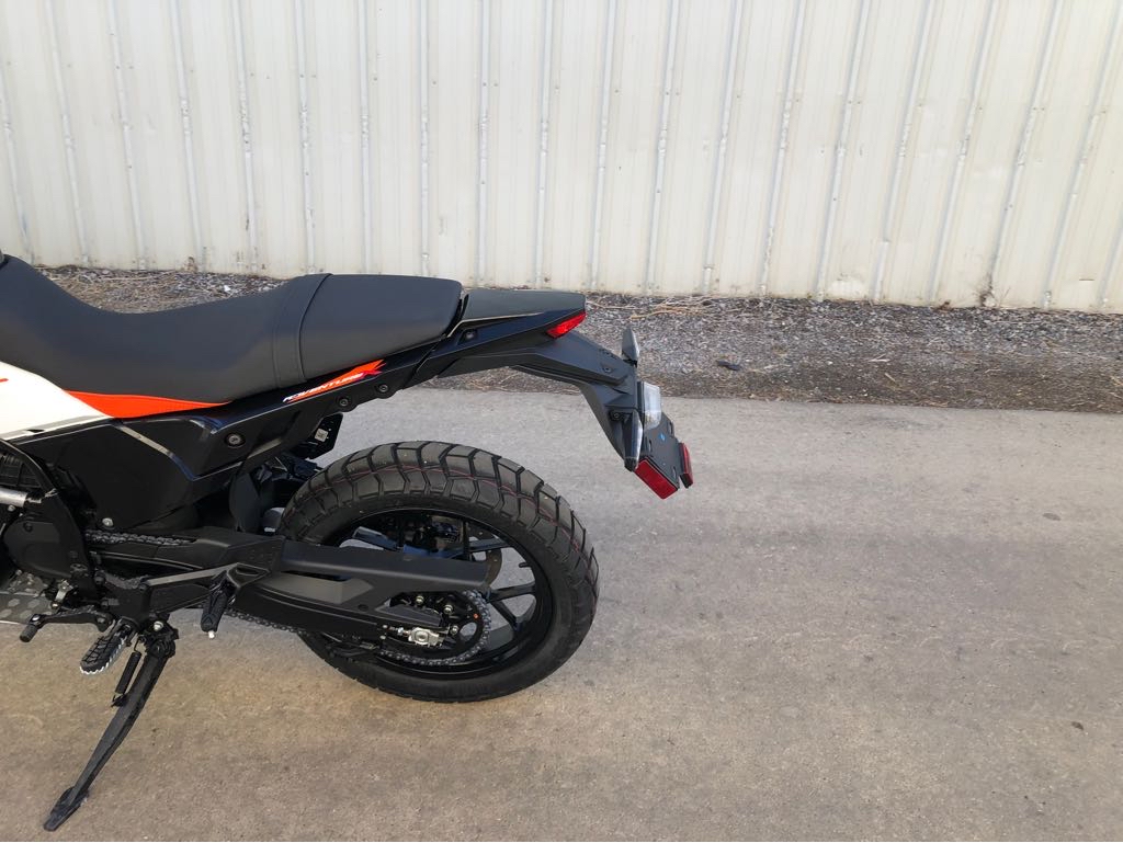 2025 KTM ADVENTURE 390 R - Photo 6