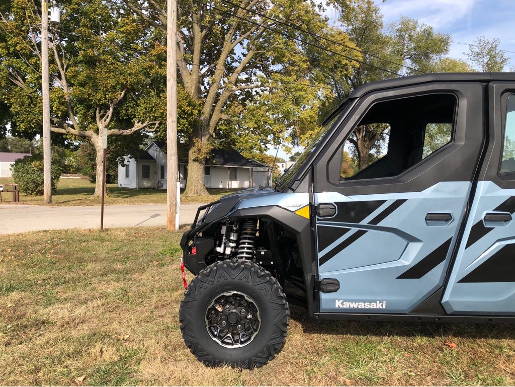 2025 Kawasaki RIDGE® XR CREW LIMITED HVAC - Photo 8