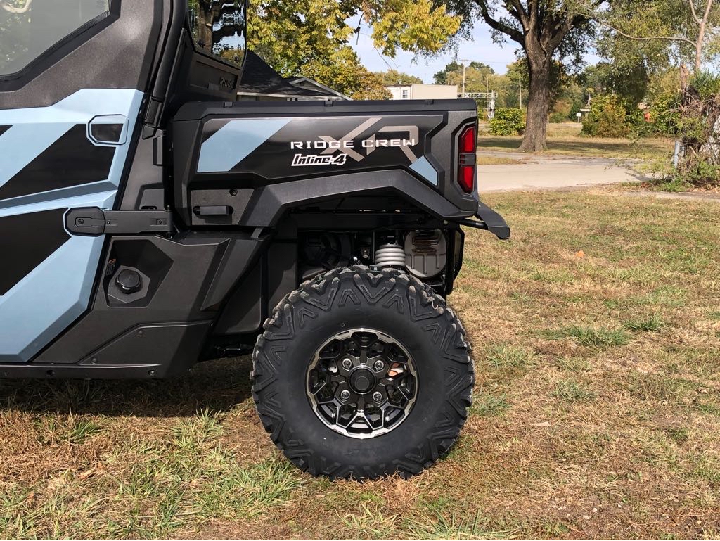 2025 Kawasaki RIDGE® XR CREW LIMITED HVAC - Photo 6