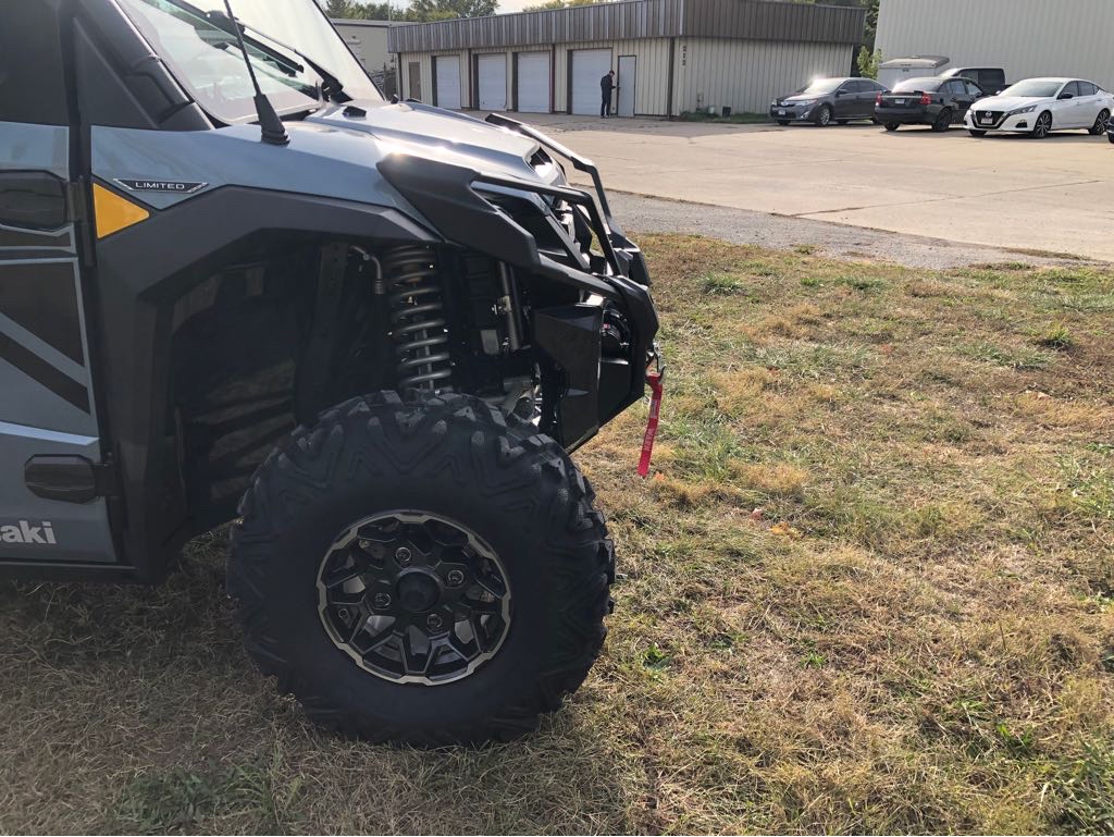 2025 Kawasaki RIDGE® XR CREW LIMITED HVAC - Photo 2
