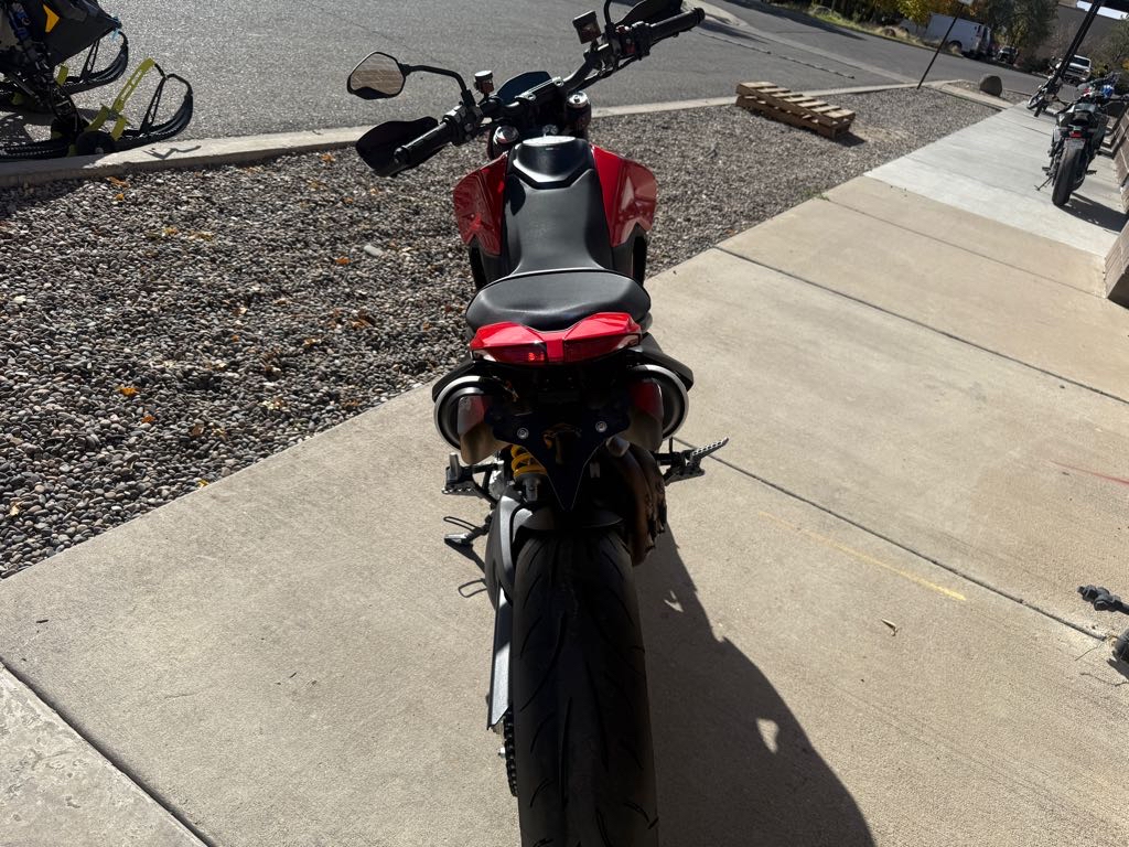 2023 Ducati Hypermotard 950 - Photo 4