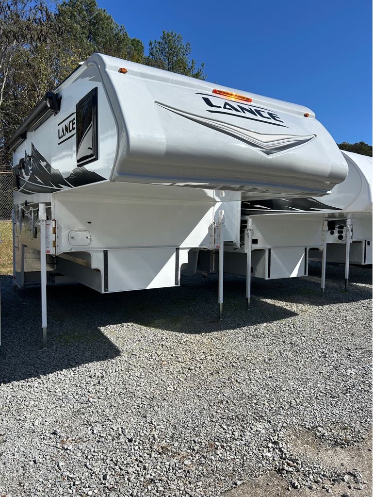 2026 Lance Truck Camper 975 - Photo 2