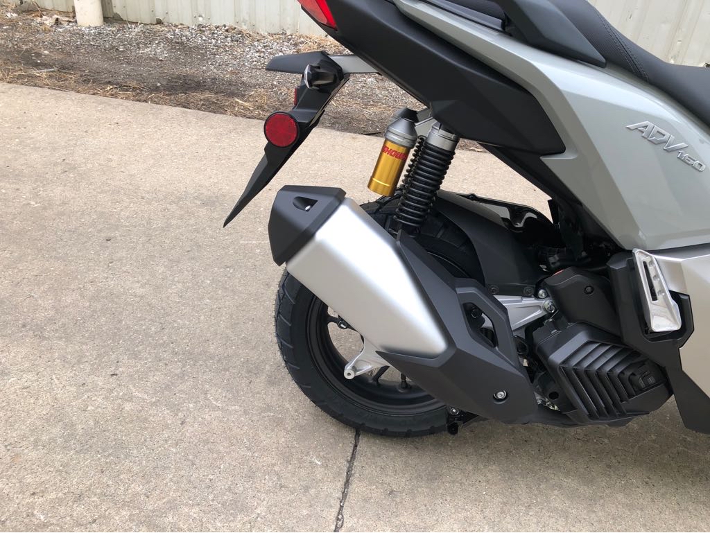 2026 Honda ADV160 - Photo 4