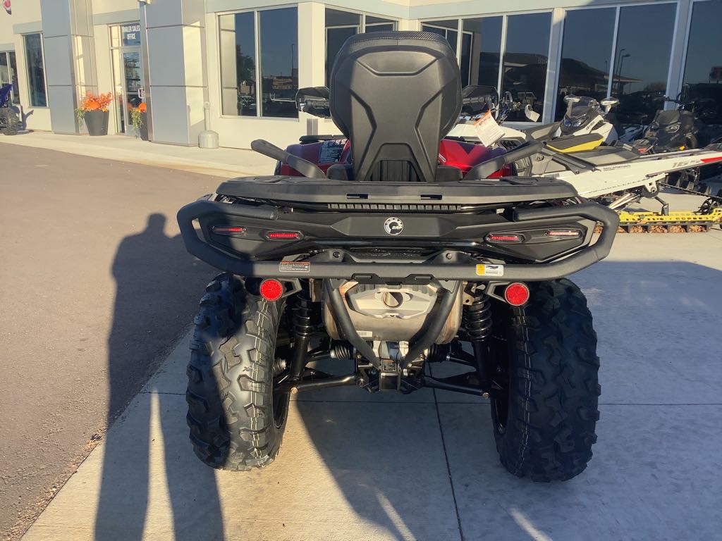 2026 Can-Am Outlander MAX XT 850 - Photo 3