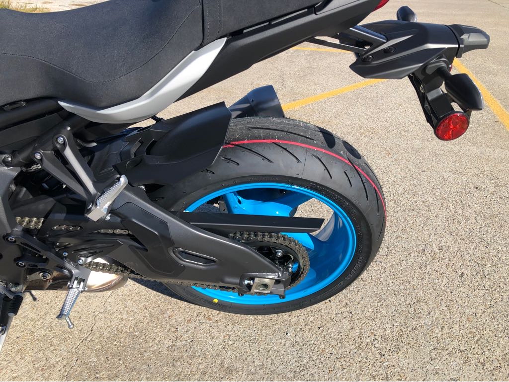 2025 Yamaha MT 10 - Photo 8