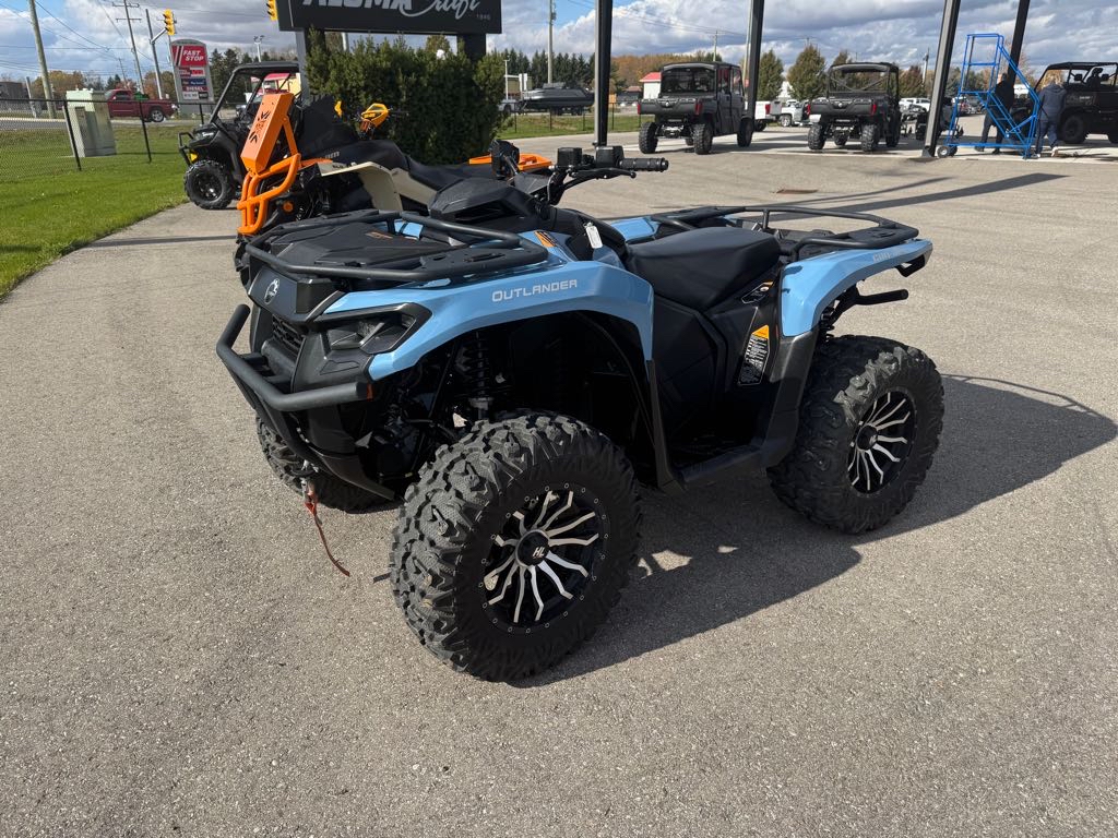 2025 Can-Am **DEMO** Outlander XT 700 - Photo 2