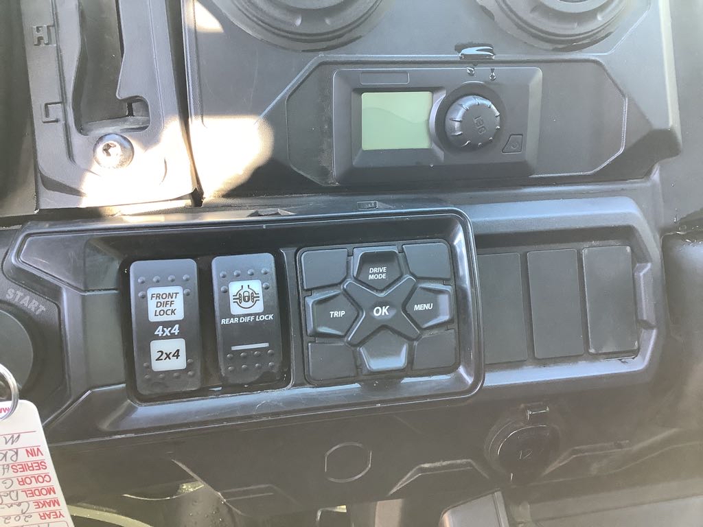 2024 Can-Am Defender MAX Limited HD10 - Photo 12