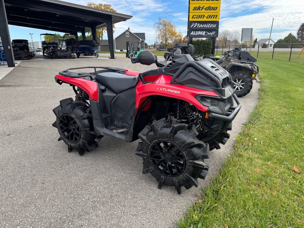 2023 Can-Am Outlander X mr 700 - Photo 2