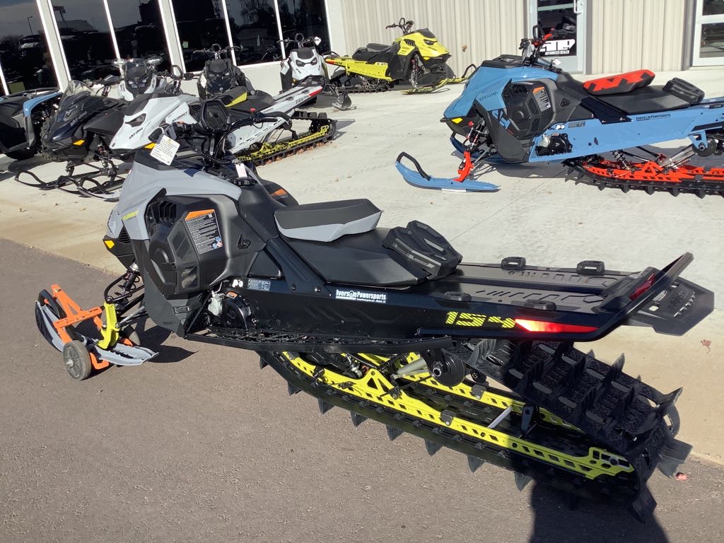 2026 Ski-Doo Summit Adrenaline with Edge Package 850 E-TEC® Turbo R 154 3.0 - Photo 2