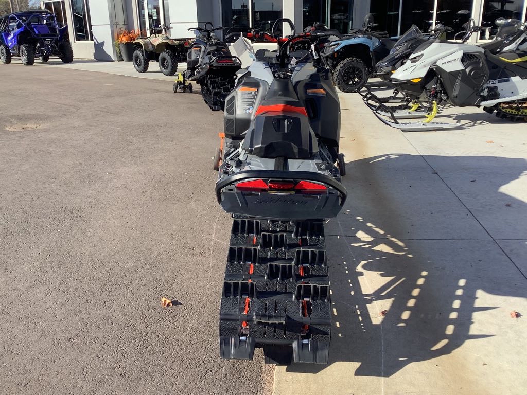 2026 Ski-Doo Summit Adrenaline with Edge Package 850 E-TEC® Turbo R 154 3.0 - Photo 3