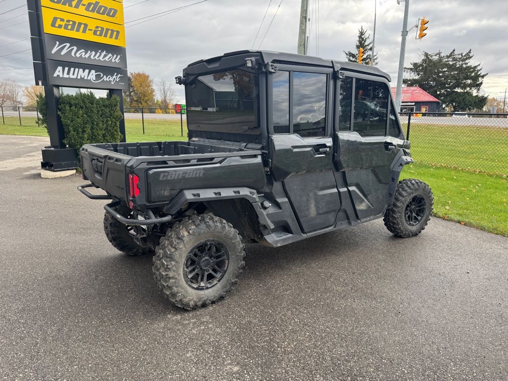 2025 Can-Am Defender MAX Lone Star Cab - Photo 3