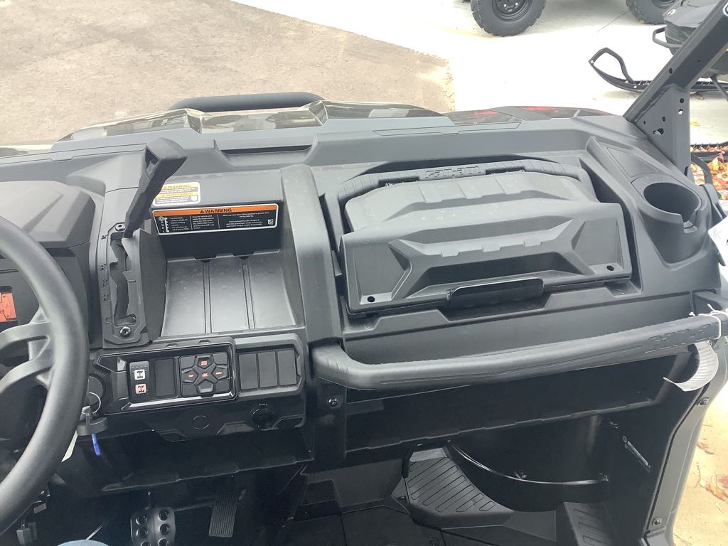 2026 Can-Am Defender 6X6 XT HD10 - Photo 7