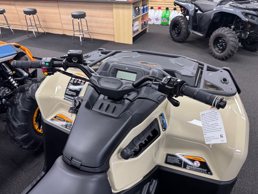 2026 Can-Am Outlander Pro XU HD7 - Photo 3