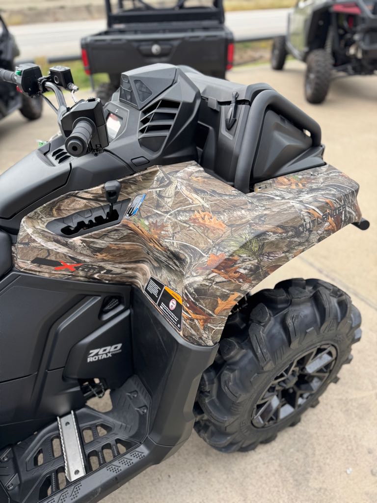 2026 Can-Am Outlander X mr 700 - Photo 2