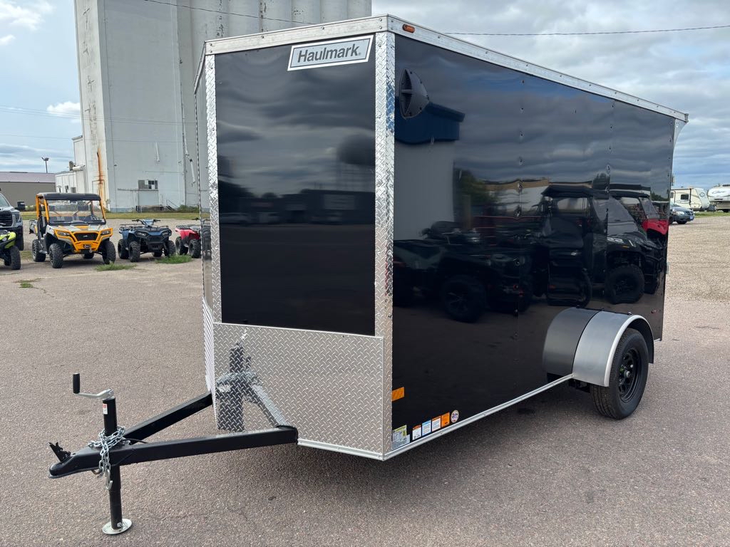 2027 Haulmark photo 2