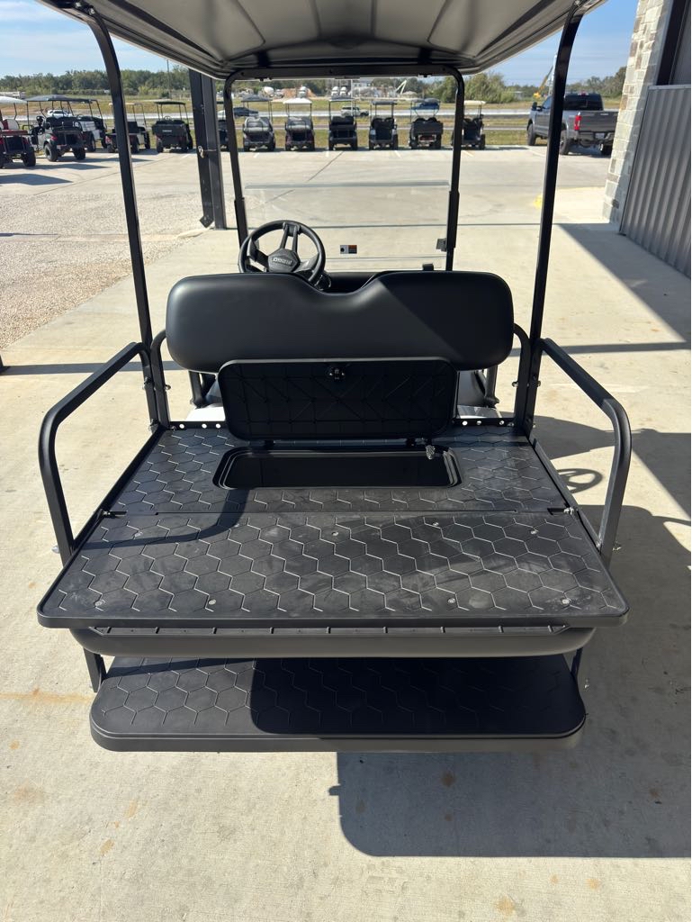 2021 E-Z-GO Freedom RXV ELiTE Lithium — photo 5
