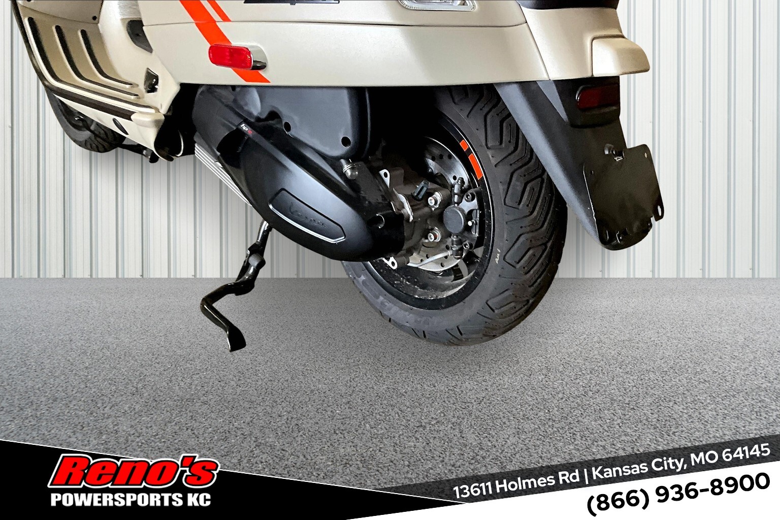 2024 Vespa GTV 300 - Photo 15