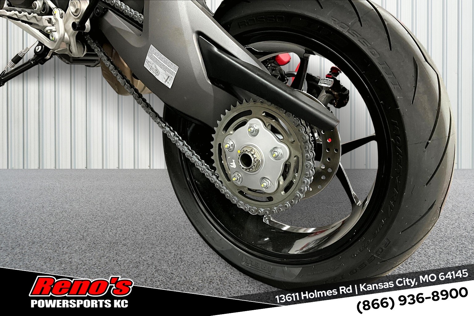 2024 Ducati Hypermotard 950 - Photo 17
