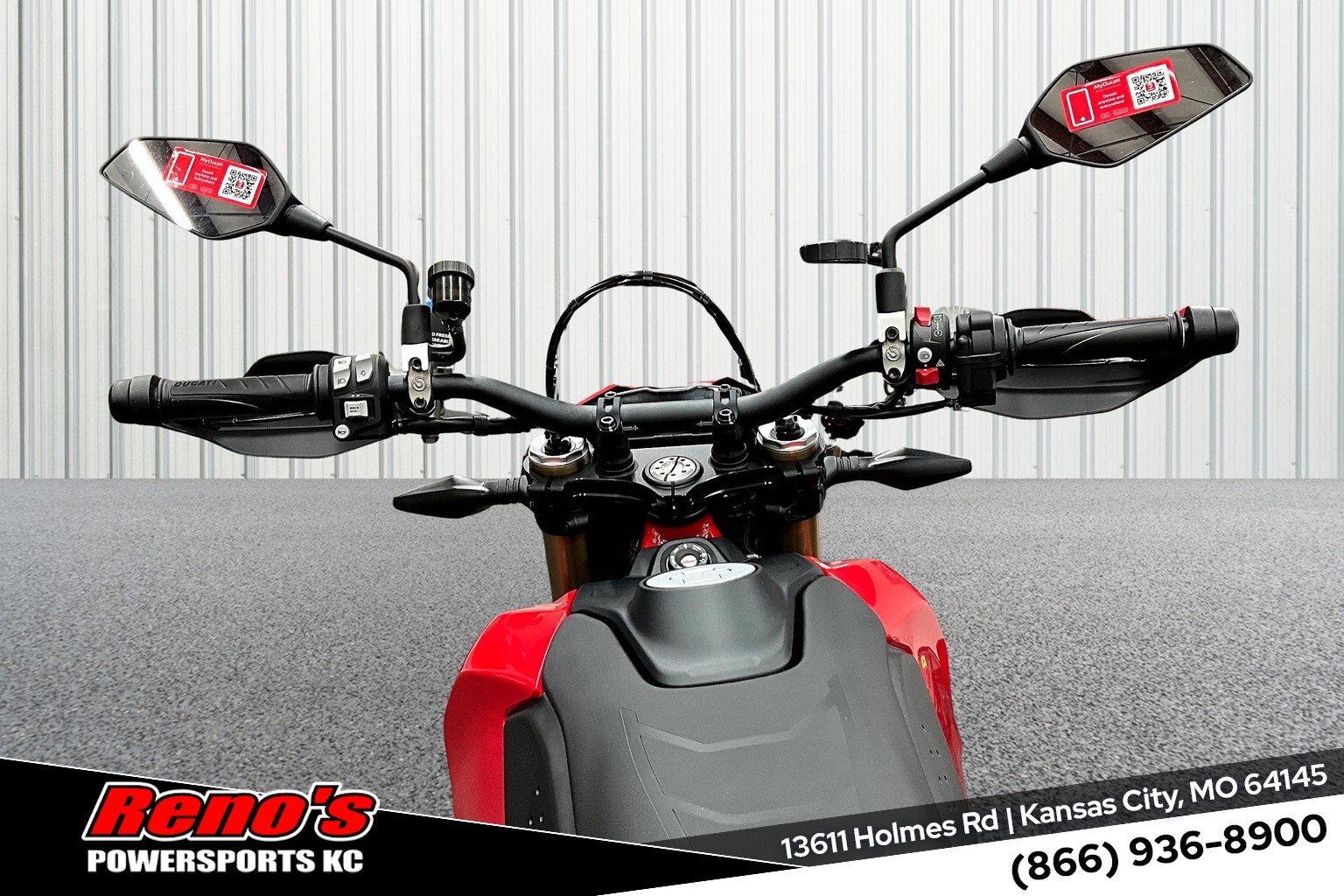 2024 Ducati Hypermotard 698 - Photo 8