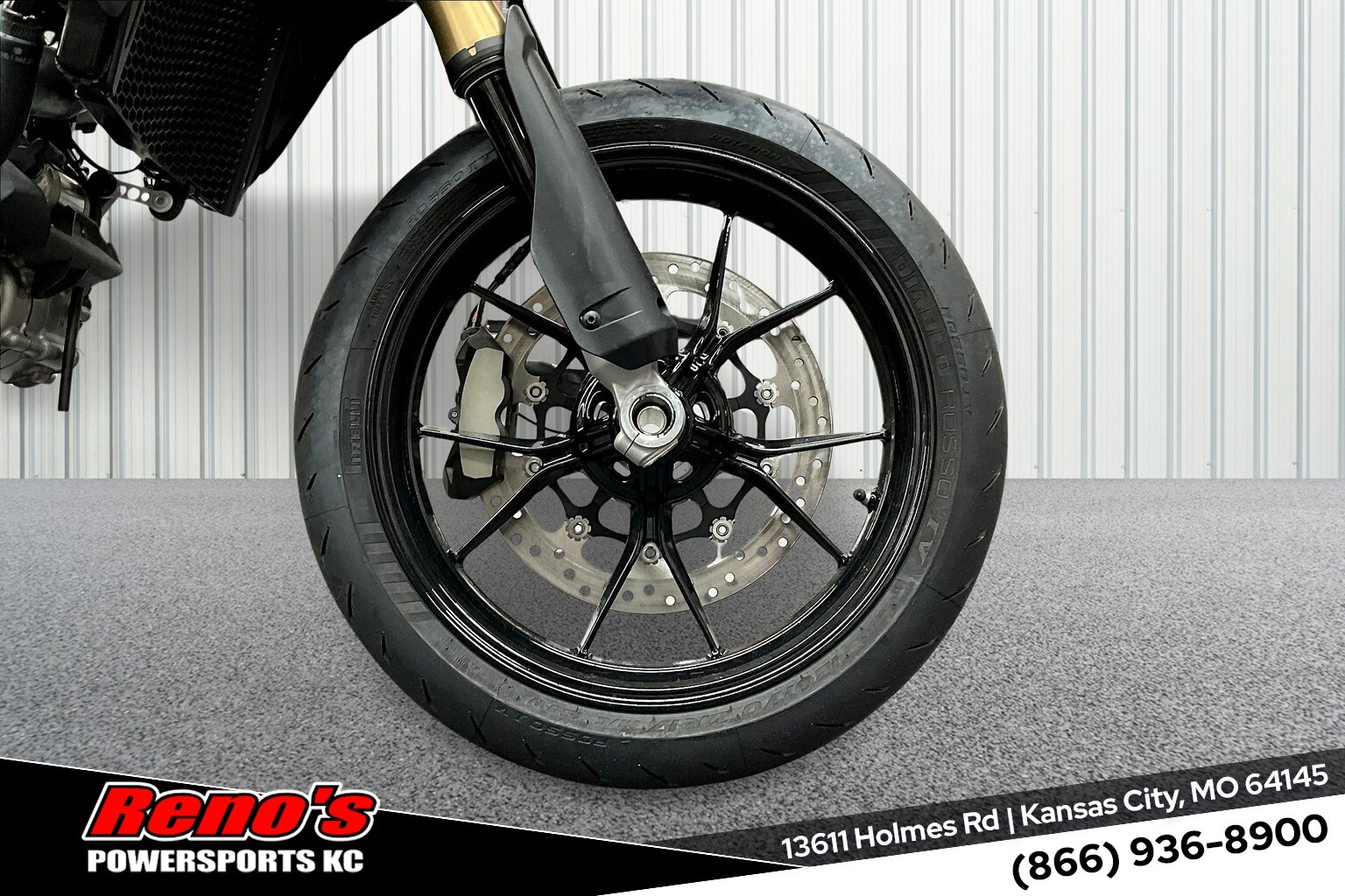 2024 Ducati Hypermotard 698 - Photo 19