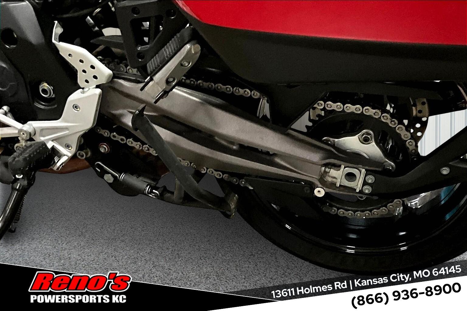 2015 Aprilia Caponord 1200 ABS Travel Pack - Photo 19