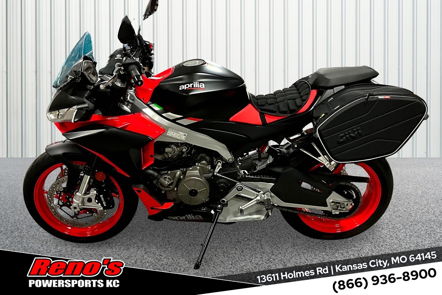 2021 Aprilia Tuono 660 - Photo 2