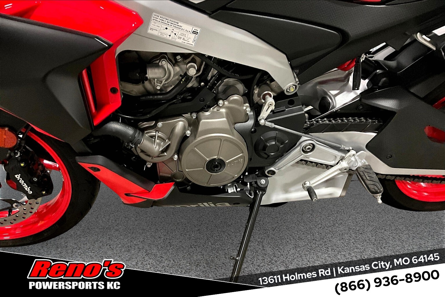 2021 Aprilia Tuono 660 - Photo 13