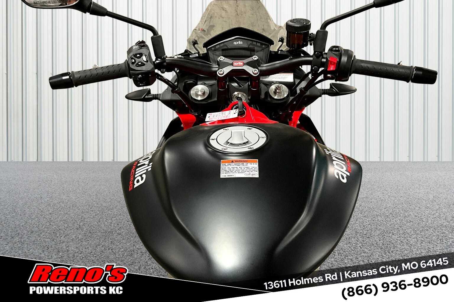 2021 Aprilia Tuono 660 - Photo 8