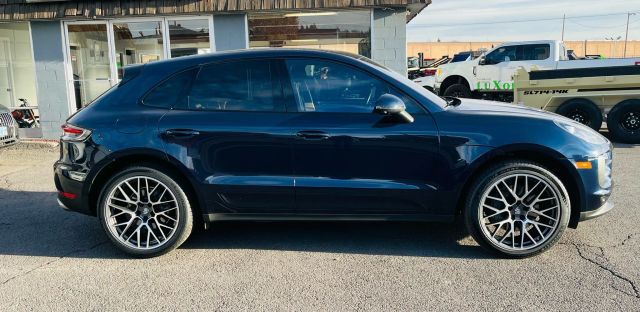 2021 Porsche Macan S's photo