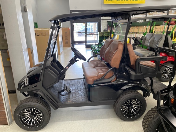 2027 E-Z-GO Express 4 Touring S 13.5-hp Gas for Sale in MARIETTA, OH