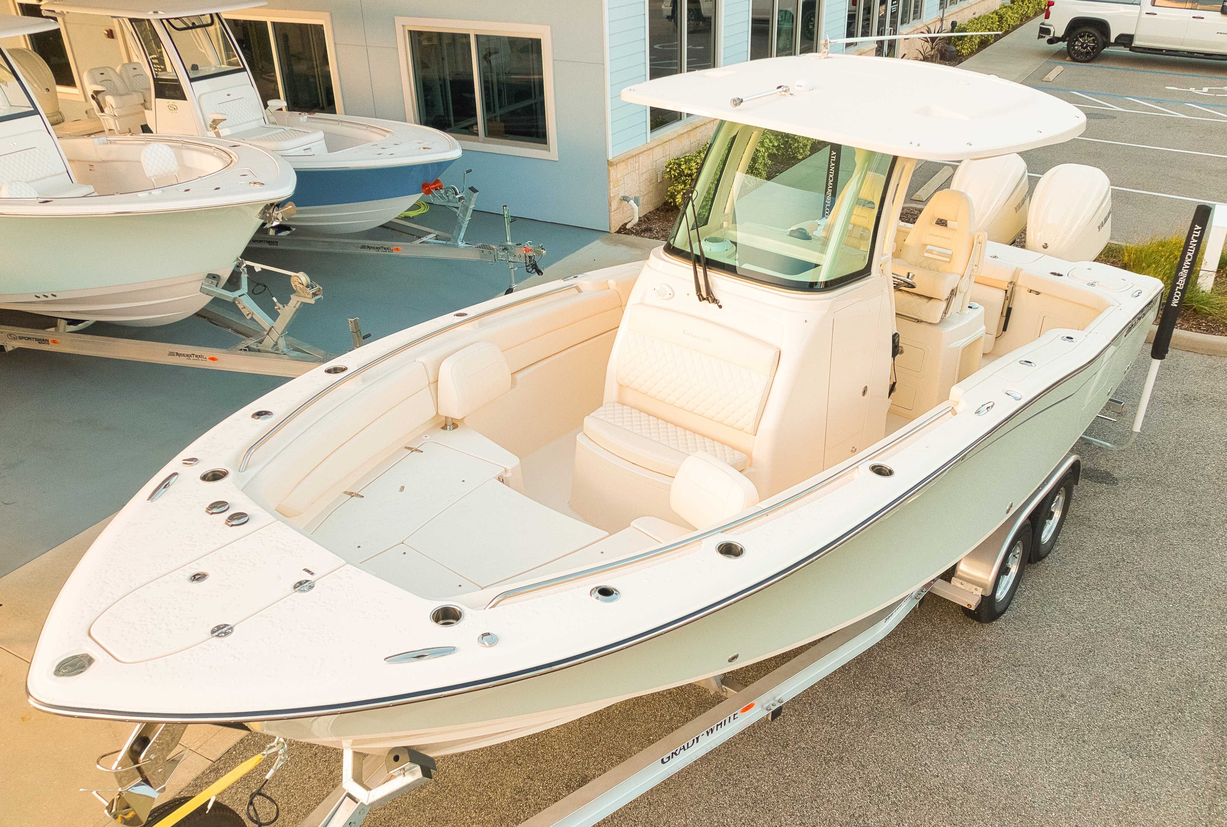 2026 Grady-White Canyon 271