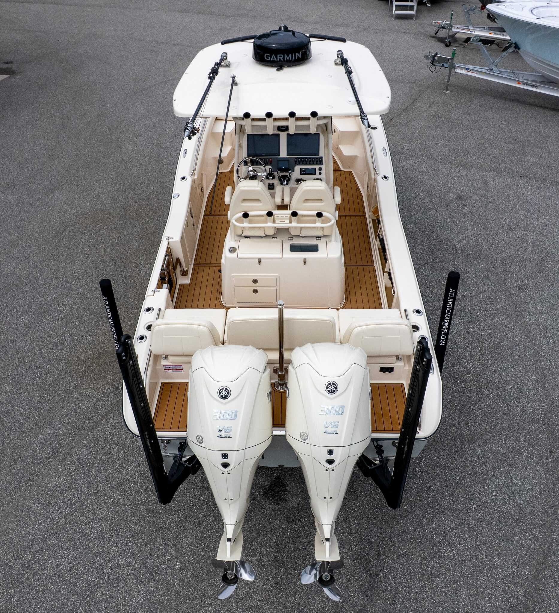 2025 Grady-White Coastal Explorer 281