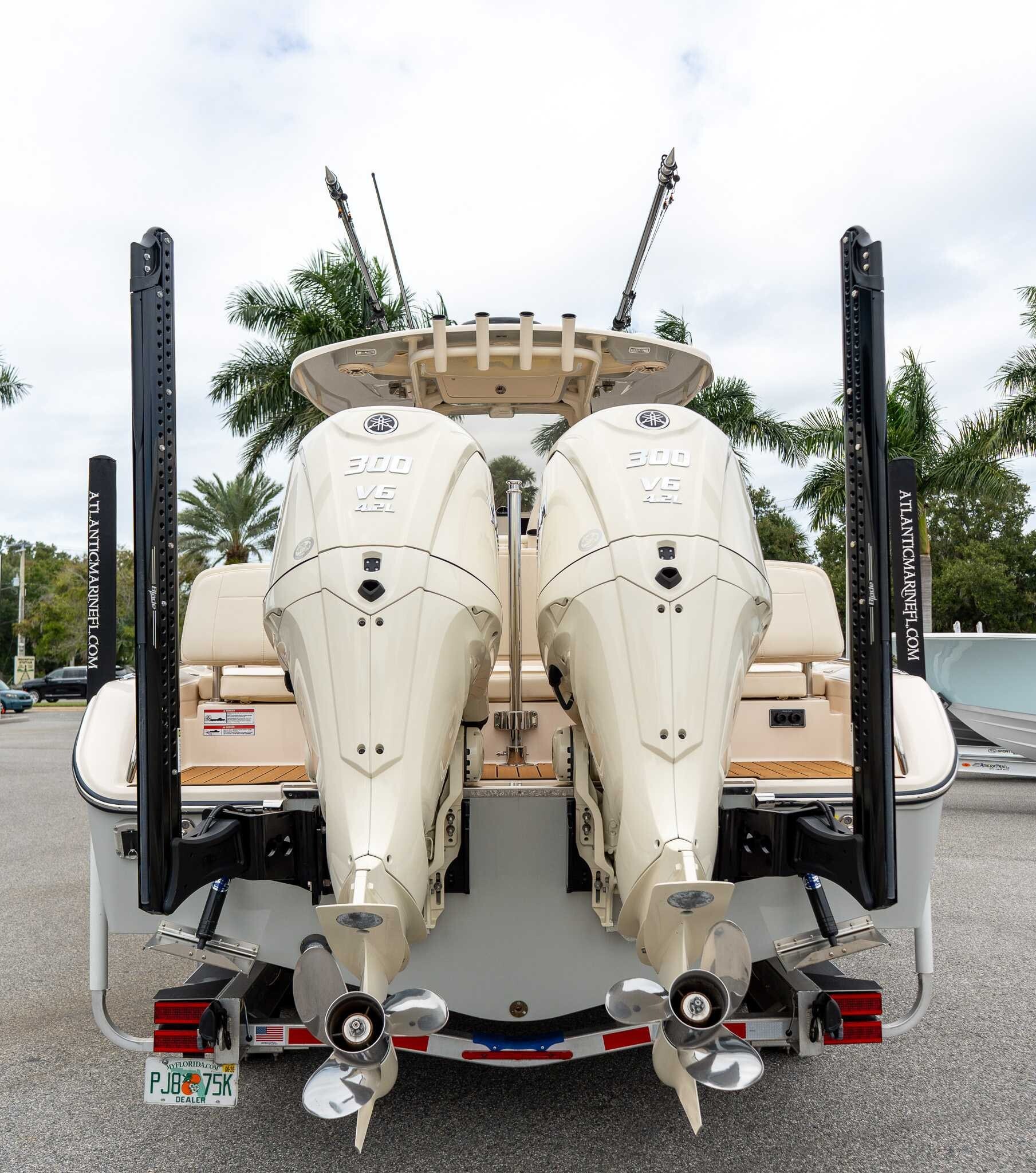 2025 Grady-White Coastal Explorer 281