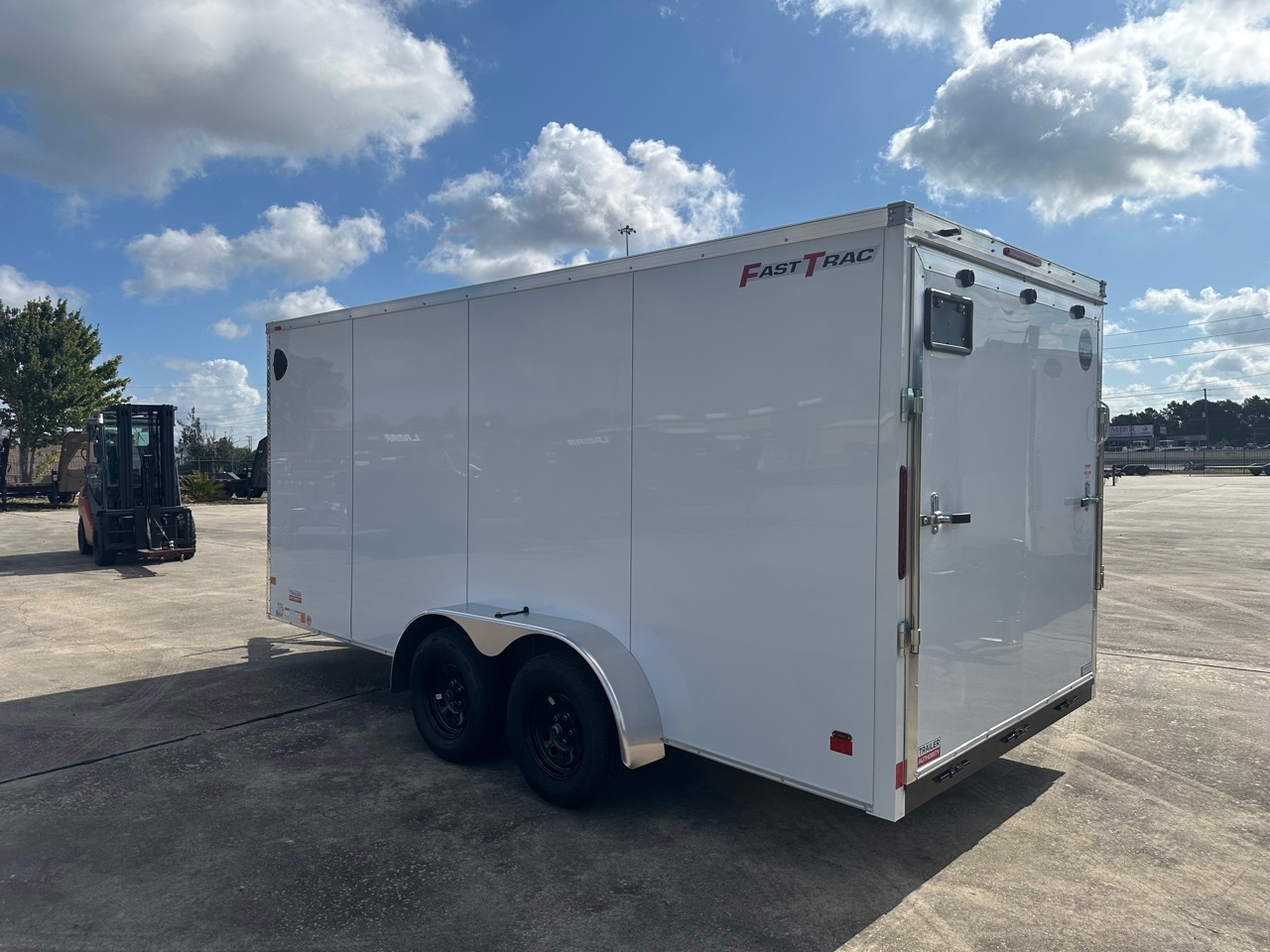 2026 Wells Cargo FT716T2-D photo 2