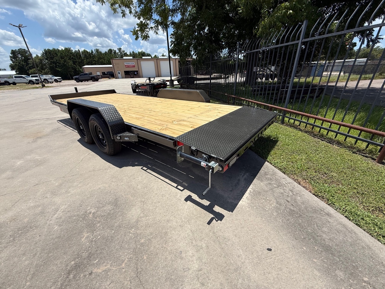 2026 MAXXD C5X8320 photo 2