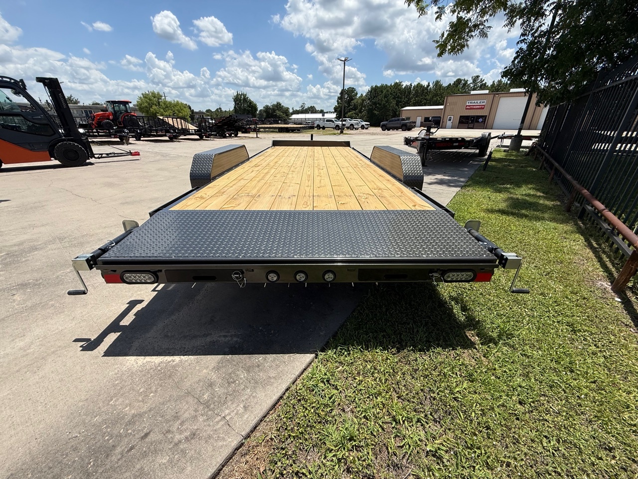2026 MAXXD C5X8320 photo 3