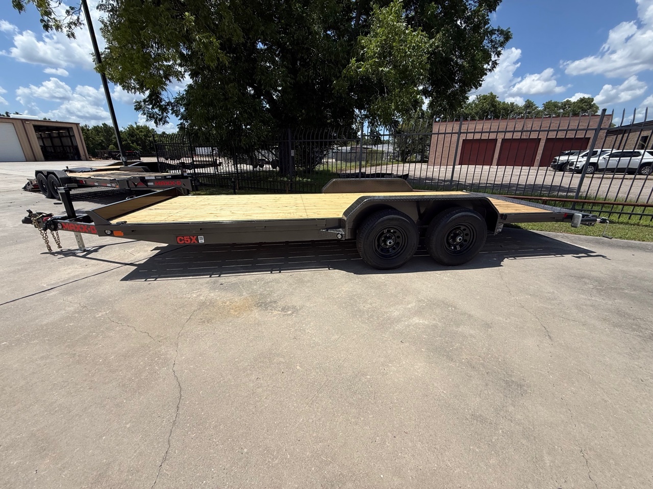 2026 MAXXD C5X8320