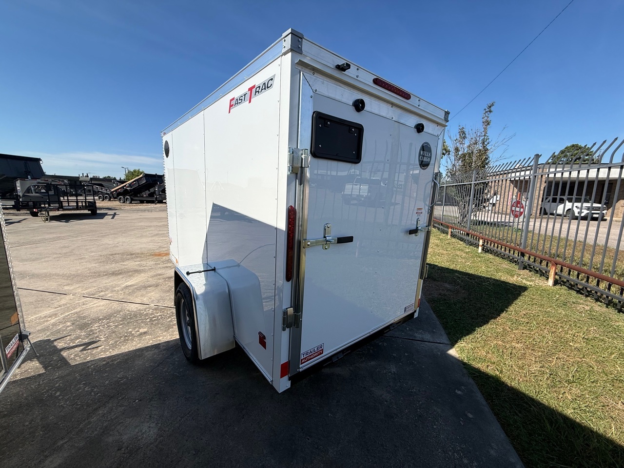 2027 Wells Cargo photo 2